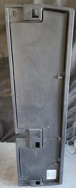 Storage bin for all Tundra