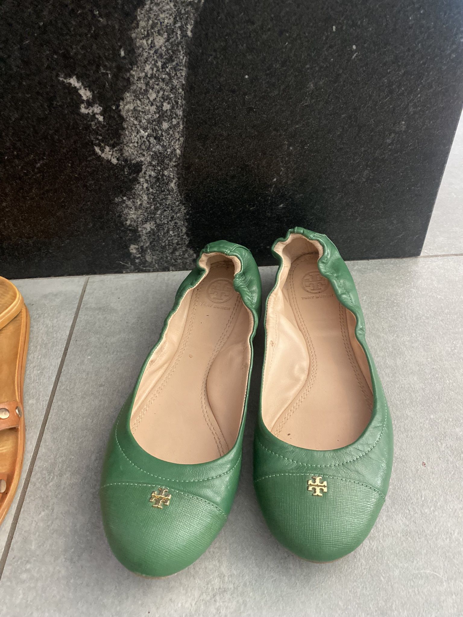 Authentic Tory Burch Flats