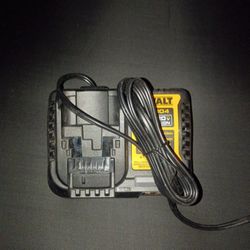 DeWalt Charger