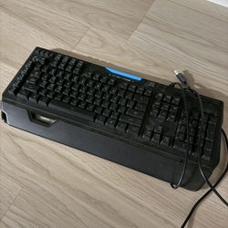 Logitech G910