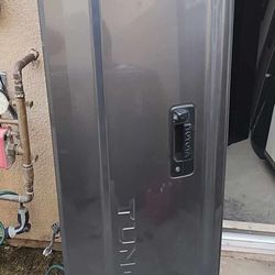 Toyota Tundra Tailgate