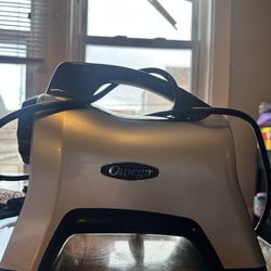 Omega Ultimate Juicer