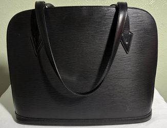 Louis Vuitton Black Epi Lusac Handbag