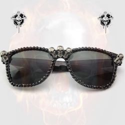 Goth Style, Men And Women Sunglasses With Skulls