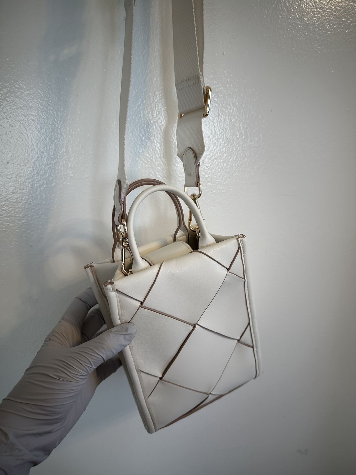 Small White Crossbody Tote Bag 