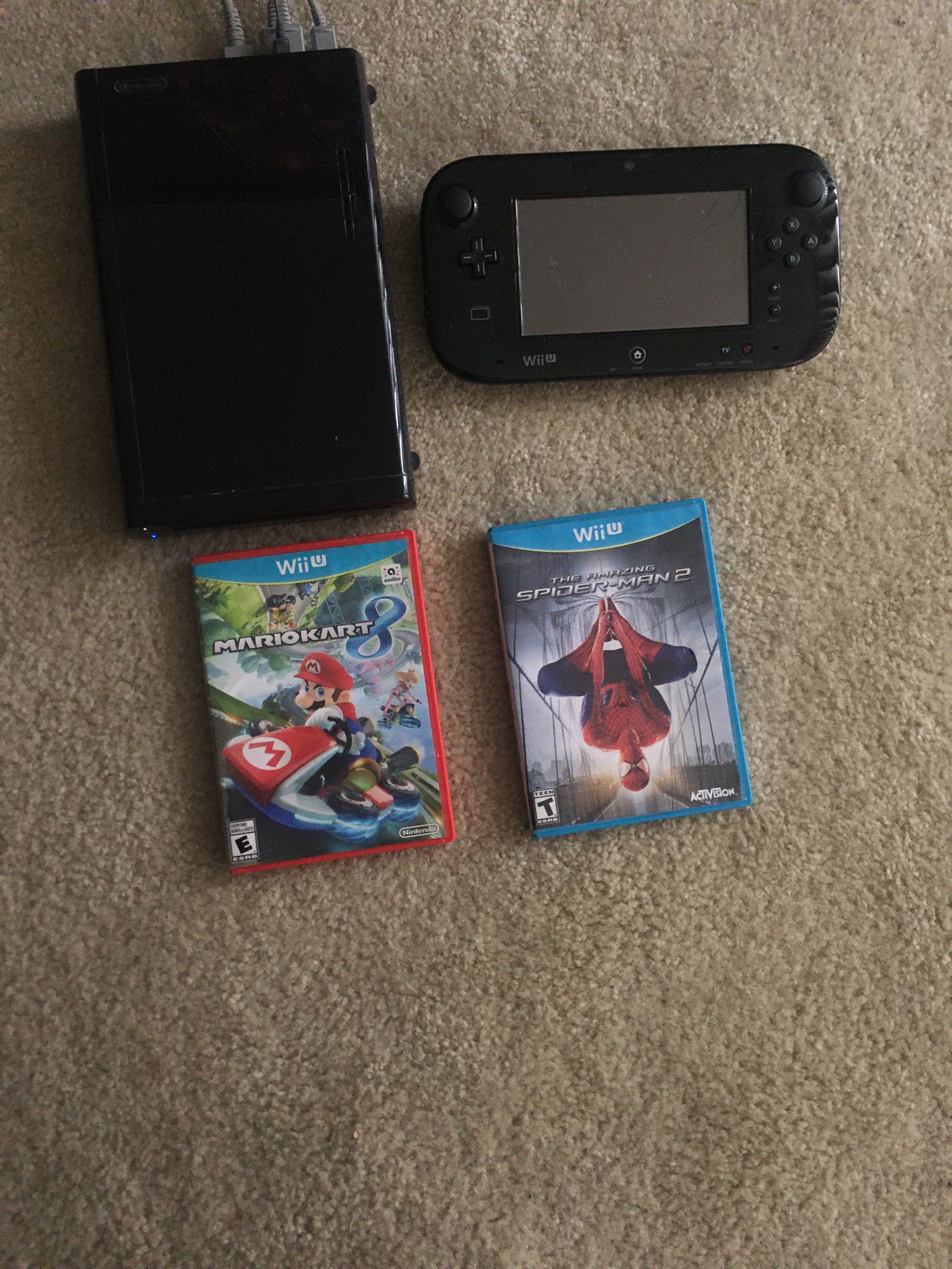 Wii U w/ 2 games