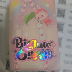 Big In To Energy Phone Charm Bracelet 