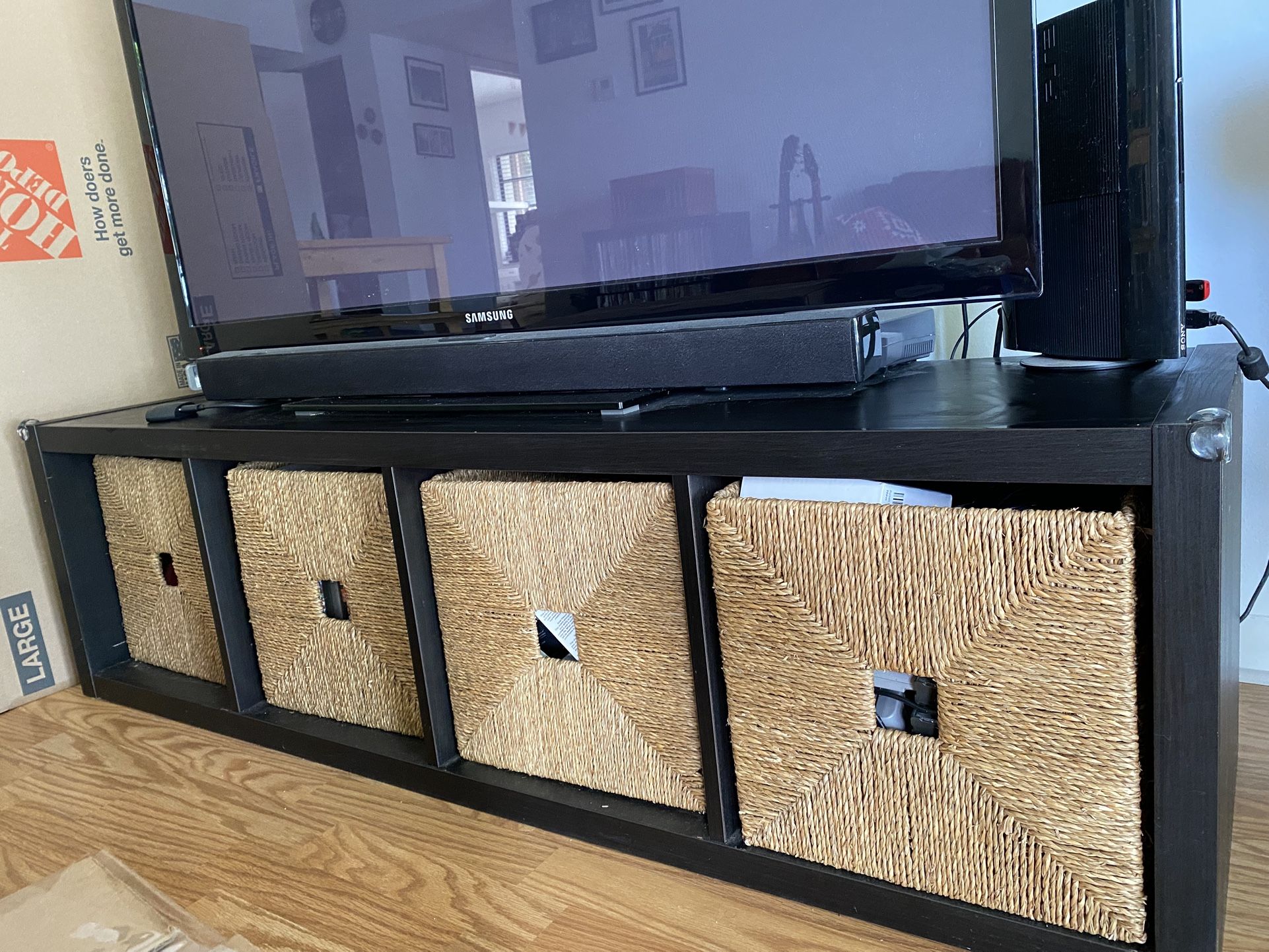 TV Furniture Storage Shelving unit (Kallax)