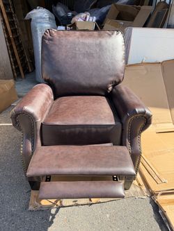 Abbyson Carla Bonded Leather Push-back Recliner