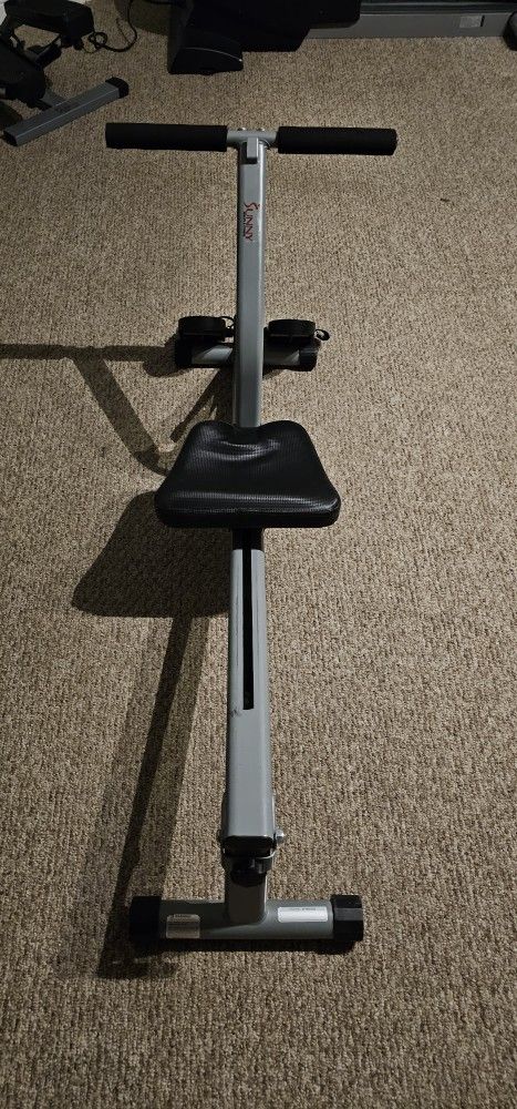 Sunny Health & Fitness Rowing Machine