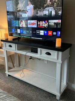 Sofa Table/ TV Stand