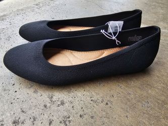 Old Navy Black lady flats