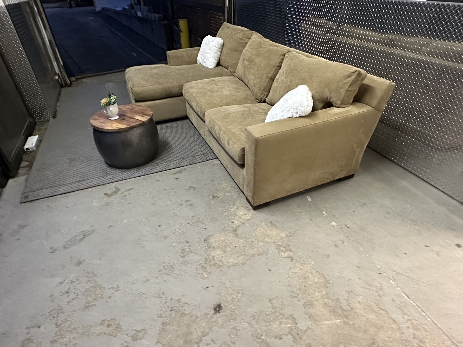 Free Delivery ! Crate & Barrel Tan Beige L Peice sectional wooden legs