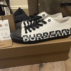 Burberry Low Top Shoes