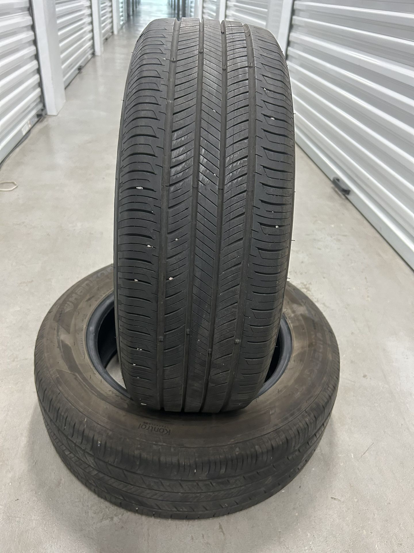 205/60R16 Hankook Kinergy