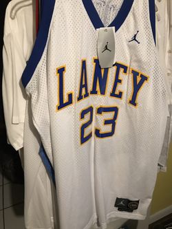 Jordan Nike Jersey xxl...80.00 a piece