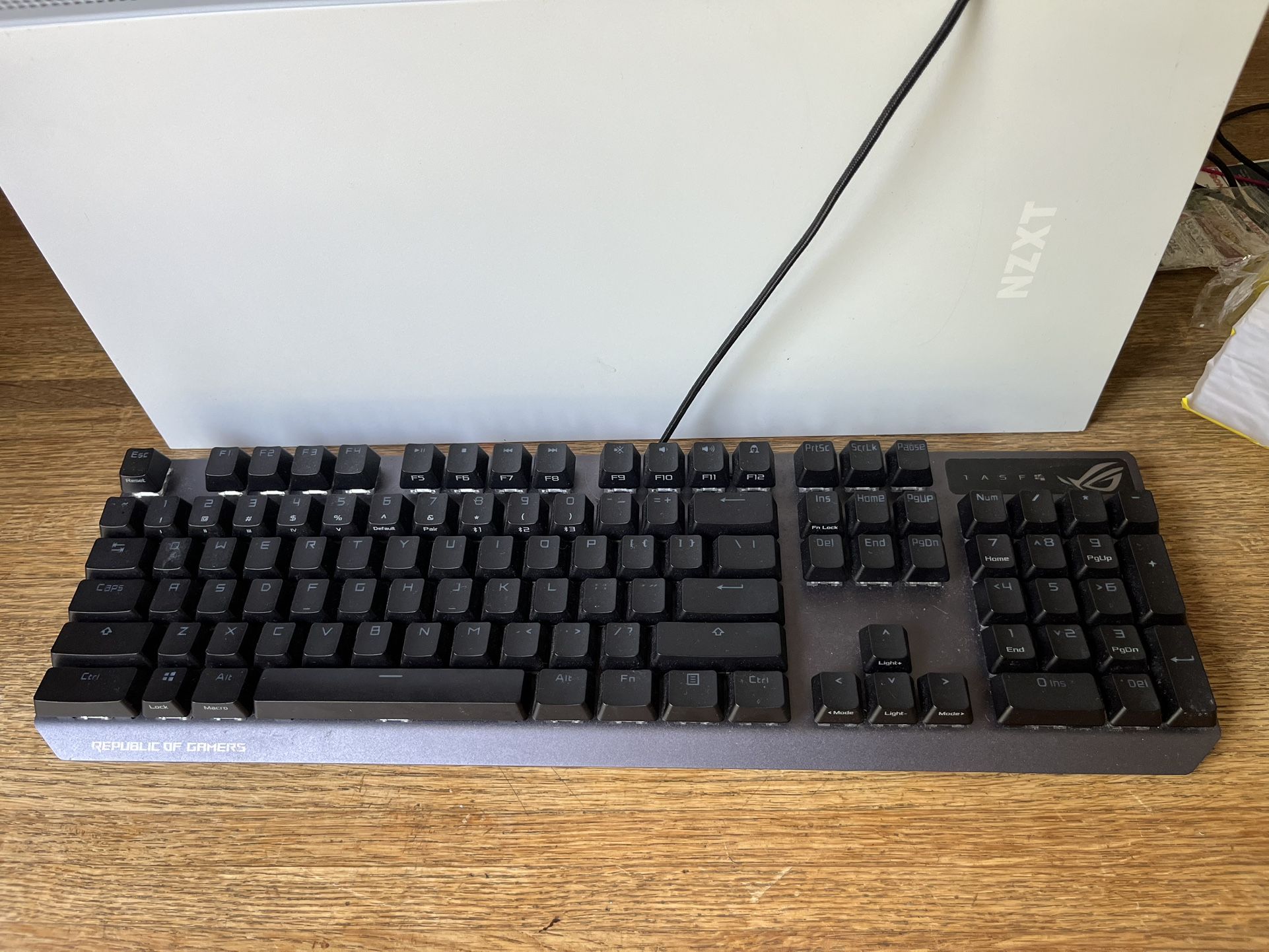 ASUS ROG Strix Scope NX Wireless Deluxe Mechanical RGB Gaming Keyboard