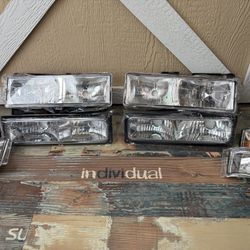 For 94-98 Chevy C/K 1500/2500/3500 Tahoe Suburban Full Size C10 Chrome Headlights Driver+Passenger Headlamp