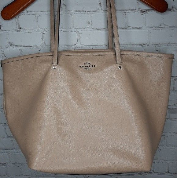 Coach Crossgrain Taxi Nude Tote