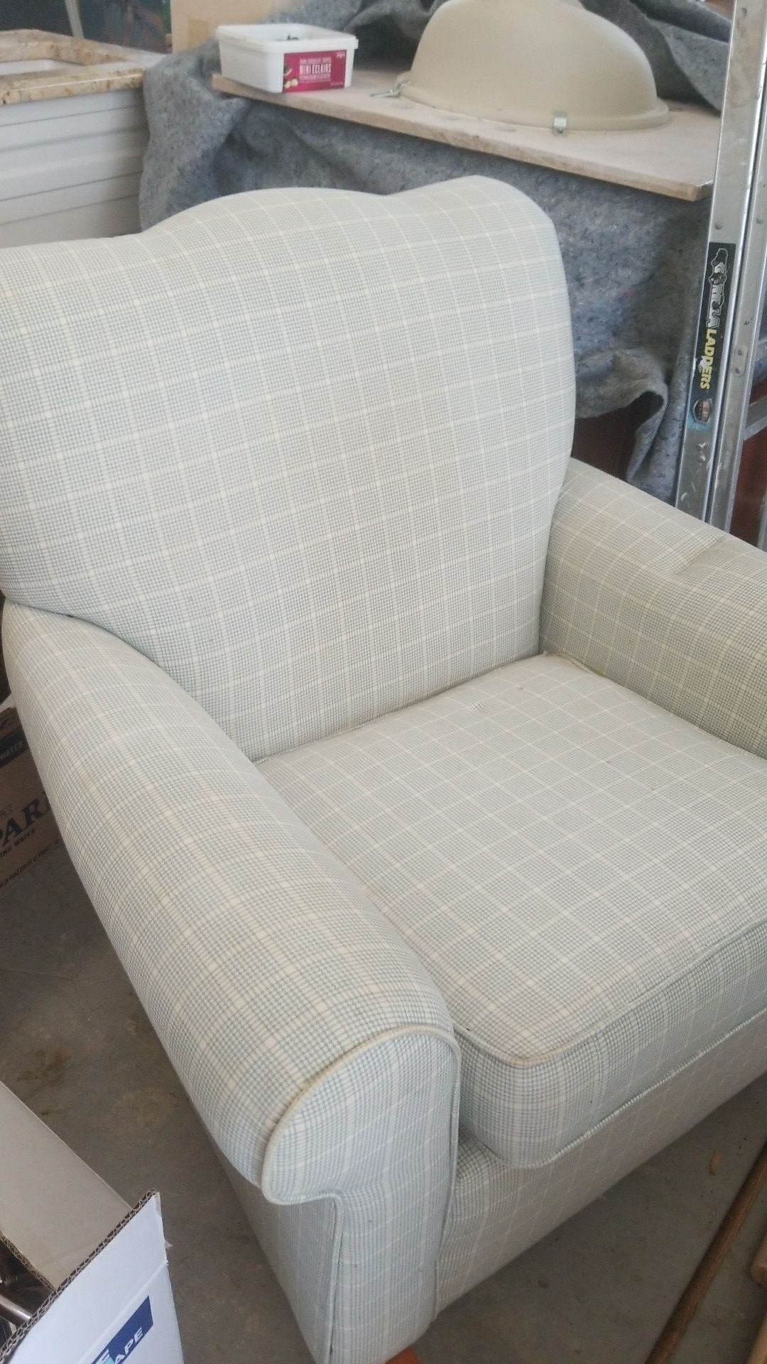Rocking chair gray pastel