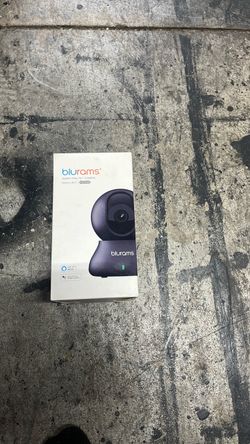 Blurams camera