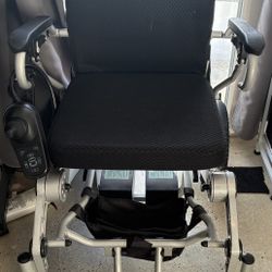 Aotedor Light Weight folding electric wheelchair
