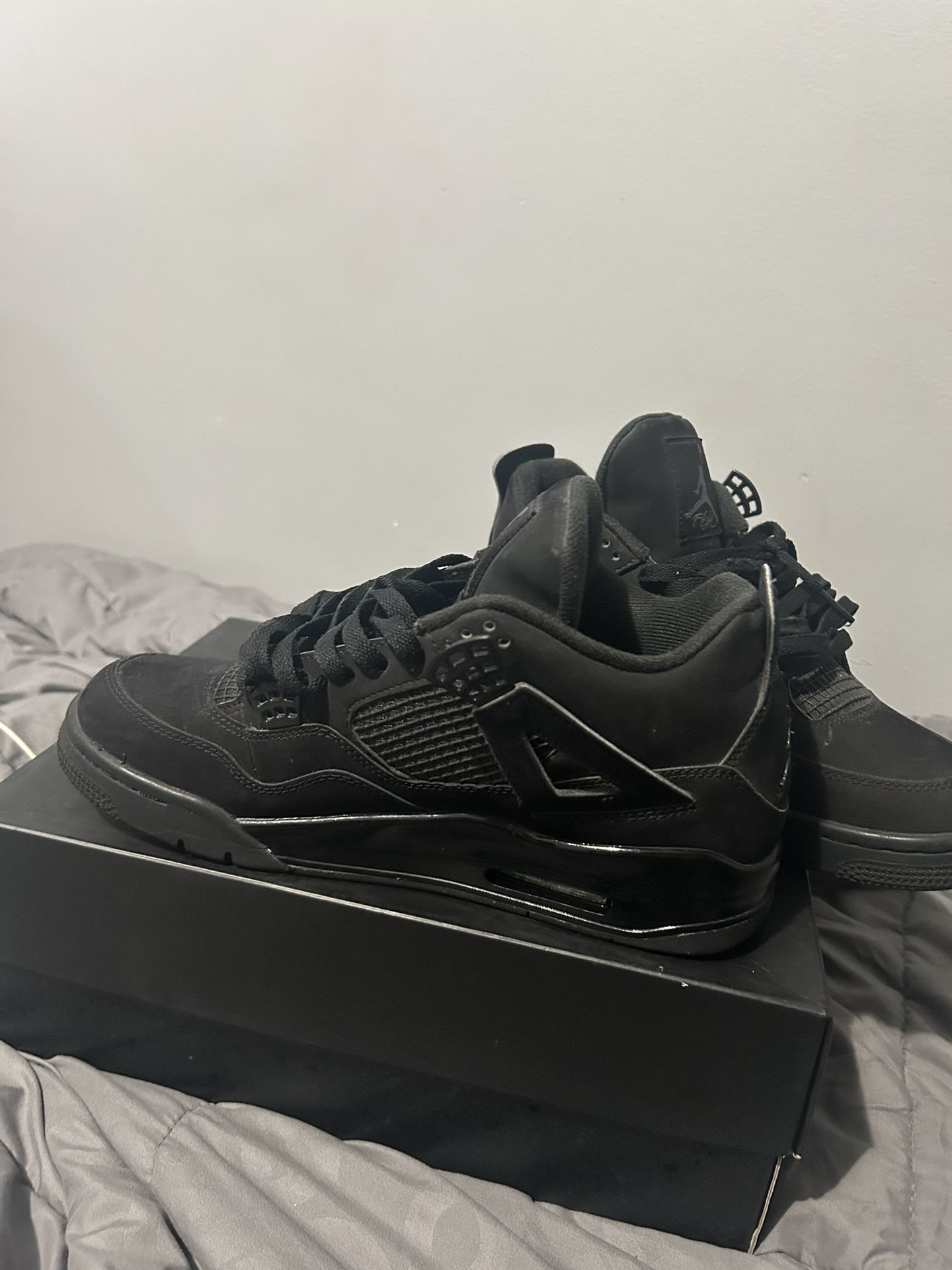 Jordan 4