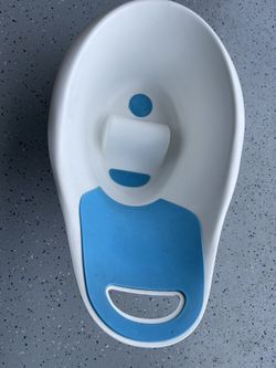 Munchkin® Sit & Soak™ Baby Bath Tub, 0-12 Months