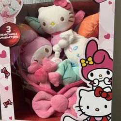Hello Kitty Valentine’s Plush Bouquet