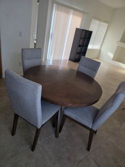 Sophie round dining table and 4 chairs