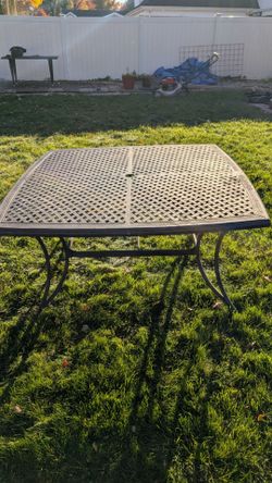 Metal Patio Table with Umbrella Slot