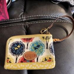 Fosssil Wristlet Wallet Yellow Trees Birds

