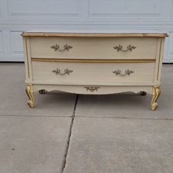French Provincial Hope Chest