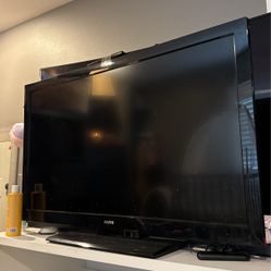 40’ Sanyo Tv 