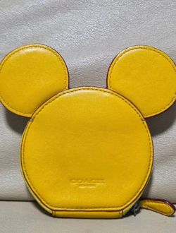 COACH Disney collaboration Mickey Mouse Coin Cash  honeycomb  wallet