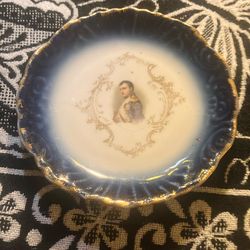 Flow Blue Gilded Cabinet Plate
