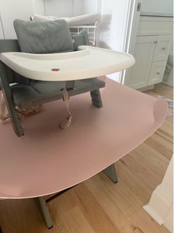 Stokke Highchair Green with Catchy