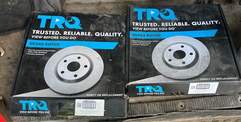 2 Toyota, Lexus, Pontiac break rotors