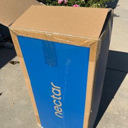 Nectar Luxe Hybrid Queen Mattress - NEW IN BOX