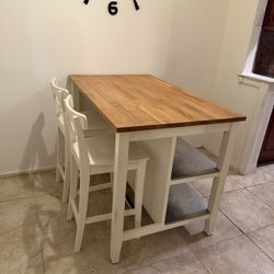 Dining Table With Chairs 