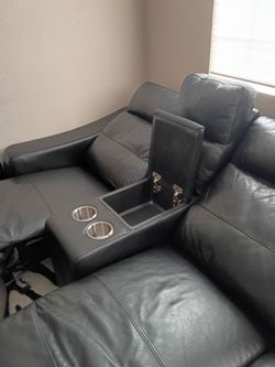Black Leather powered Reclining Sectional Sofa