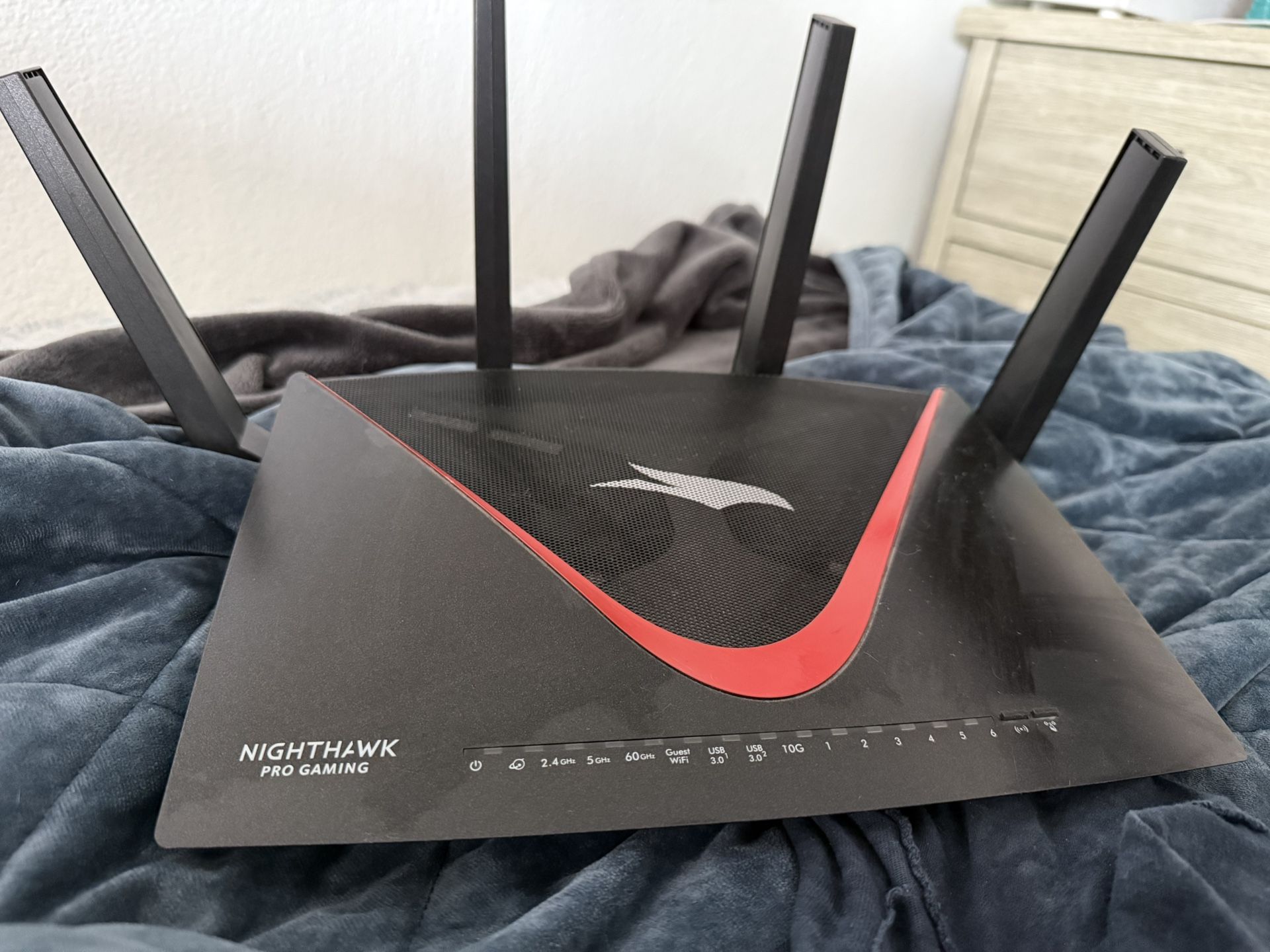 Nighthawk Gaming Router XR700 (parts / Repair)