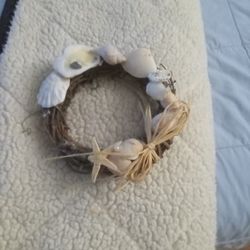 Shell. Wreath