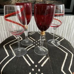 4 Piece Wine Glass