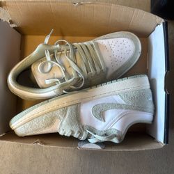 Jordan 1s Low