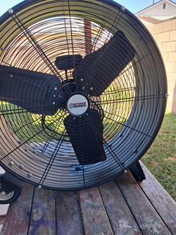 Central machinery 24" high velocity  shop fan