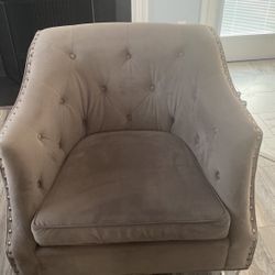 gray chair