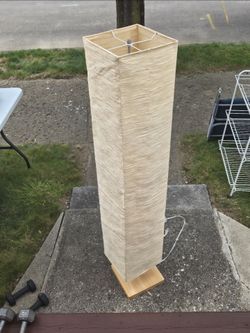 Floor lamp