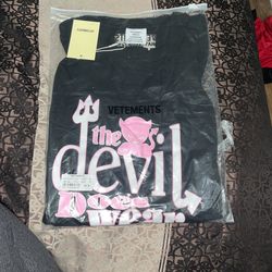 vetements devil t shirt 