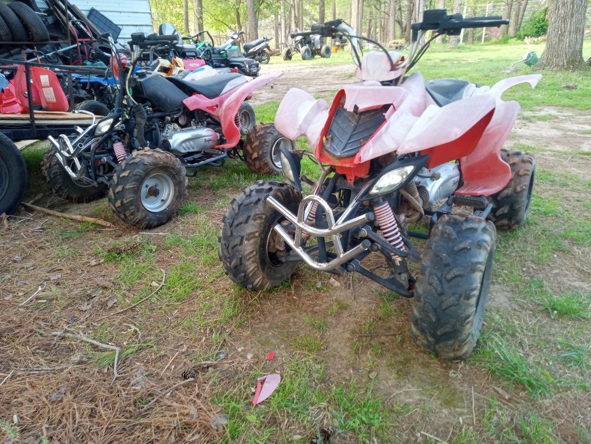 Two 150cc Full Automatic ATVs. Both Need Carbs An Battery. Can Show They Fire Up 